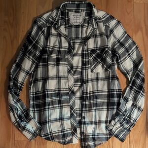 Abercrombie & Fitch Black and White Plaid Shirt
